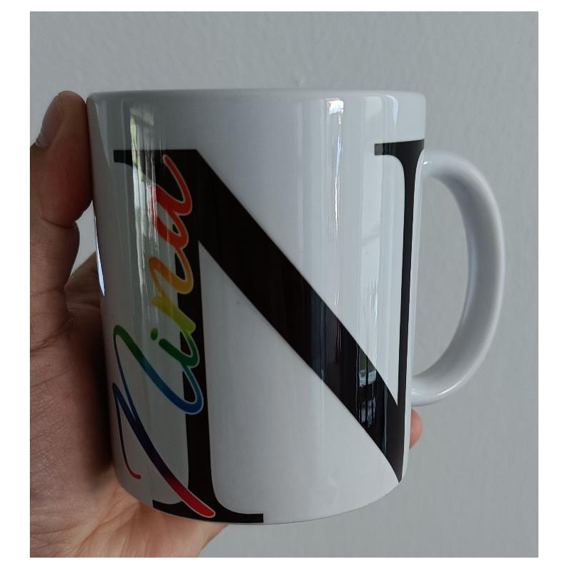 beker met monogram naam voorletter