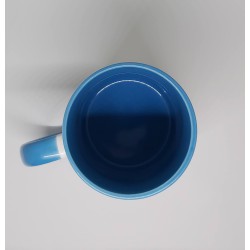 Mok / Beker  gekleurde binnenkant en handvat