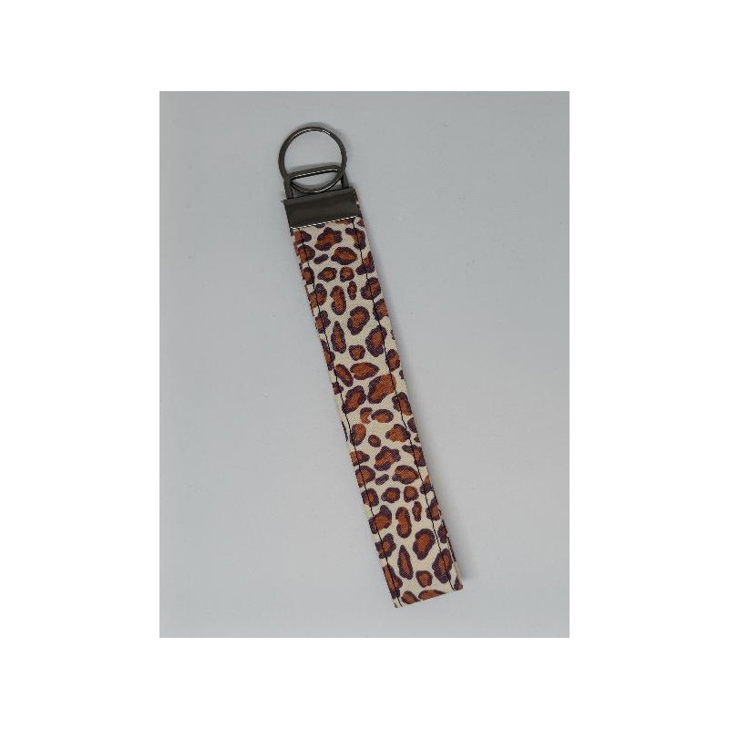 Key chain panter print