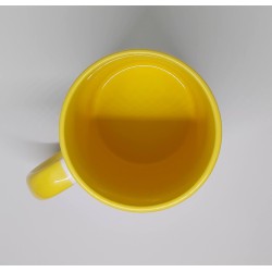 Mok / Beker  gekleurde binnenkant en handvat